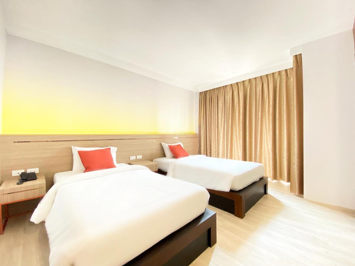 Srilamduan Hotel Sisaket Eksteriør bilde